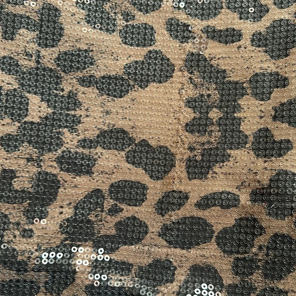 Clearly Leopard Sequined Tunic M - Picture 6 of 7